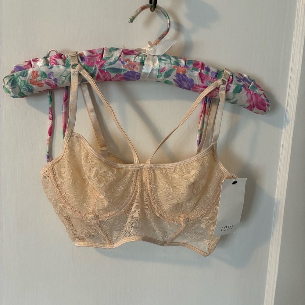 Tobi Lace Longline Bralette in Nude
